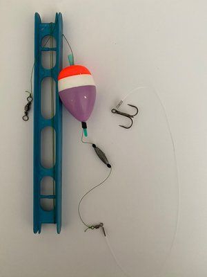 Weiterentwickeltes Rig zum Angeln auf Hecht und Barsch mit K&ouml;derfisch (Vorfach mit Drillingshaken)