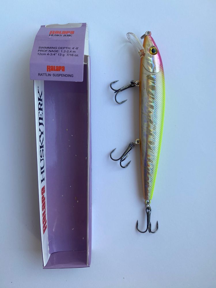 Wobbler Rapala Husky Jerk Length 12 cm Weight 13 grams Depth 1.2-2.4 m Rattlin-Suspending