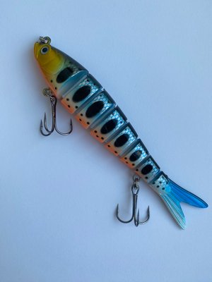 Mehrteiliger Swimbait-Wobbler Länge: 13,5 cm Gewicht: 23 Gramm