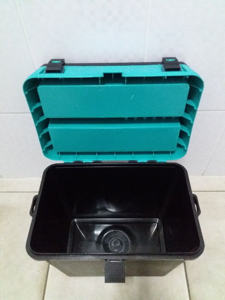 Plastic Tackle Box for Ice Fishing