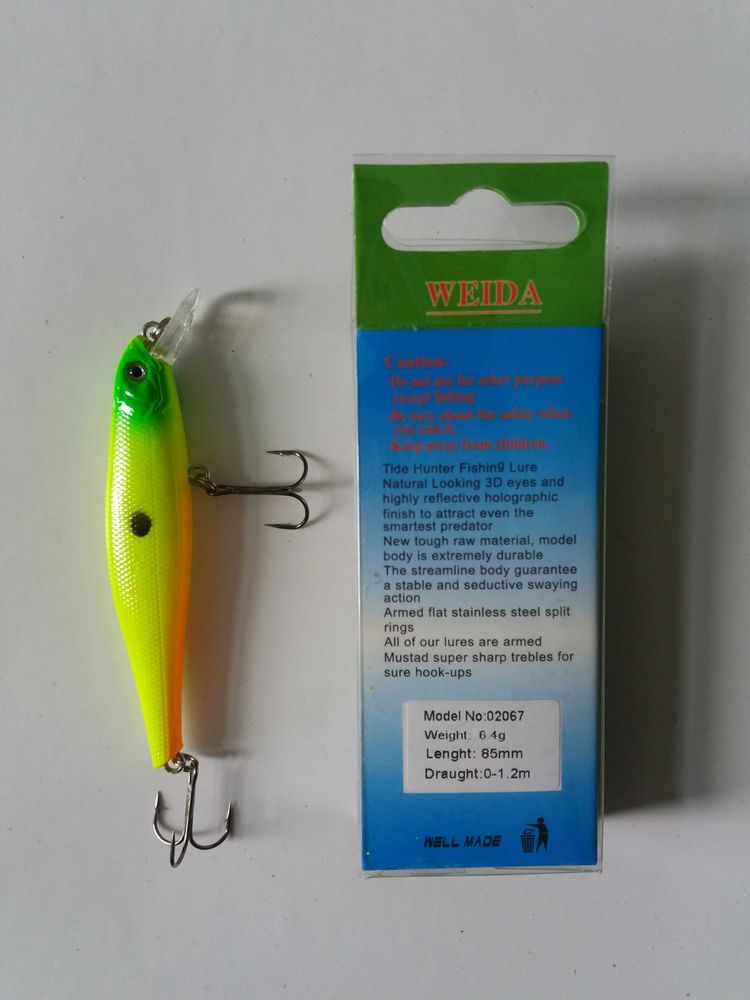 WEIDA Wobbler 85 mm 6,4 grams 0-1,2 m 02067