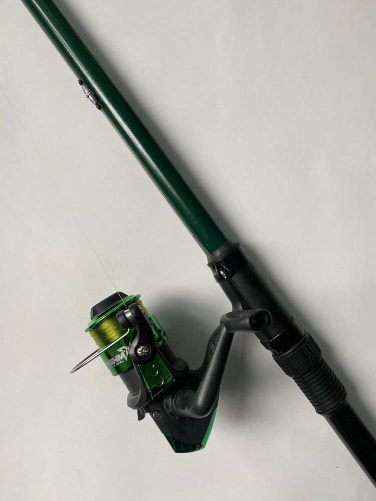 GOOD LUCKFiberglass Fishing Rod with Guides 4 m Test 80-120 grams (Reel SY200) Rigged and Ready