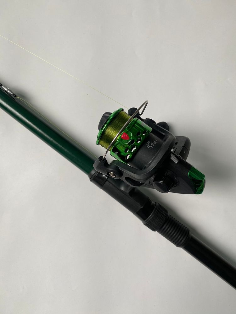 GOOD LUCKFiberglass Fishing Rod with Guides 4 m Test 80-120 grams (Reel SY200) Rigged and Ready