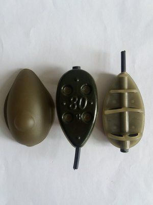 Кормушка флет з топталкою 80 грам