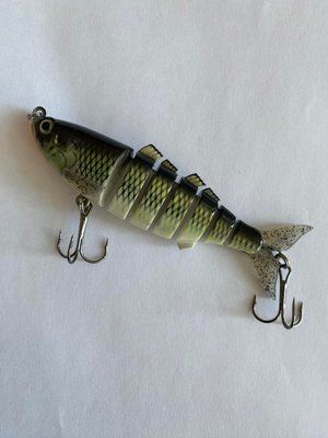 Воблер складовий секційний SWIMBAIT довжина 11 см вага 25,5 грамів колір ЧОРНО-ЗЕЛЕНИЙ