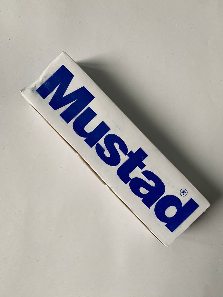 MUSTAD Hooks No. 8 - 1 package of 1000 pieces