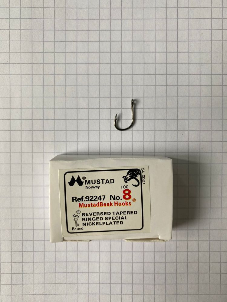 MUSTAD Haken Nr. 8 - 1 Paket mit 1000 Stück