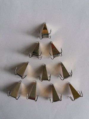 Tetraedrische Pyramide, 4 Haken, 7 Gramm