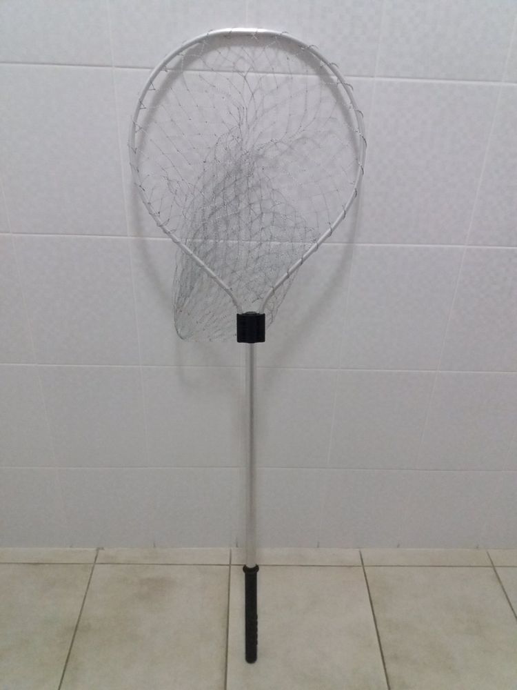 Small Aluminum Fishing Net with Cord Thread and Short Handle