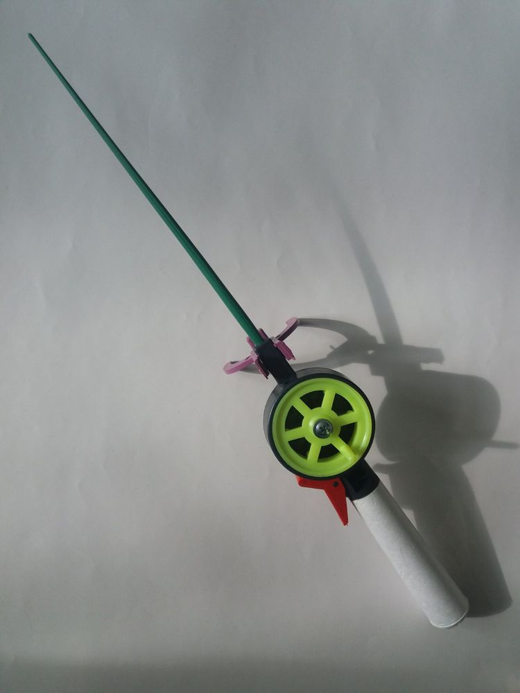 Ice Fishing Rod with Foam Handle CLOSED