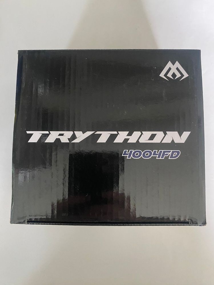 MIKADO TRYTHON 4004 FD Spinning Reel