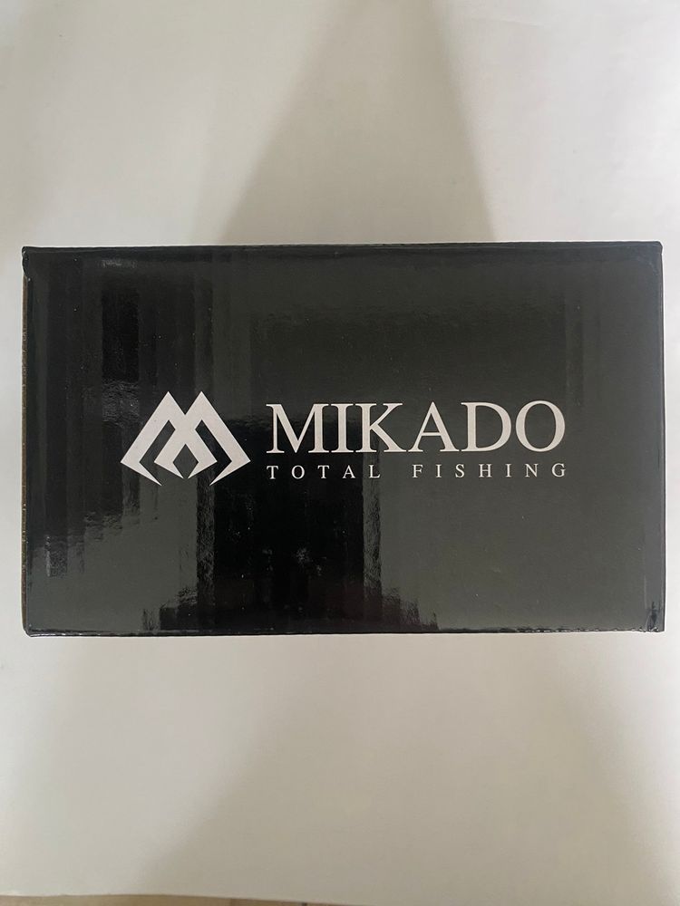 MIKADO TRYTHON 4004 FD Spinning Reel